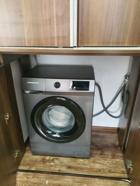 Baba Novac, Parc Ior, Cinema Gloria